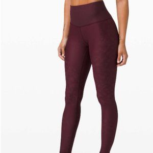Nwt Lululemon  28" mapped out Tight 28" cassis/smoky red SenseKnit *camo*